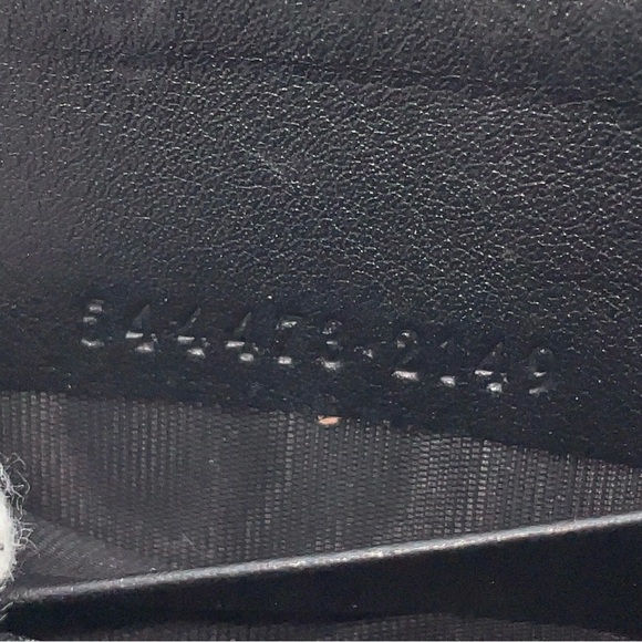 Auth Gucci Micro Guccissima Round Zip
544473.2149 Long Wallet - Picture 15 of 16